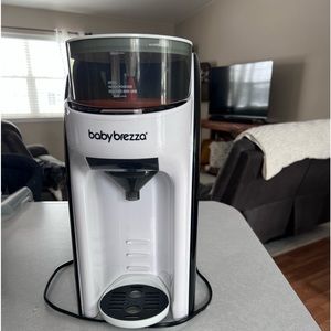 Baby Breeza Bottle maker